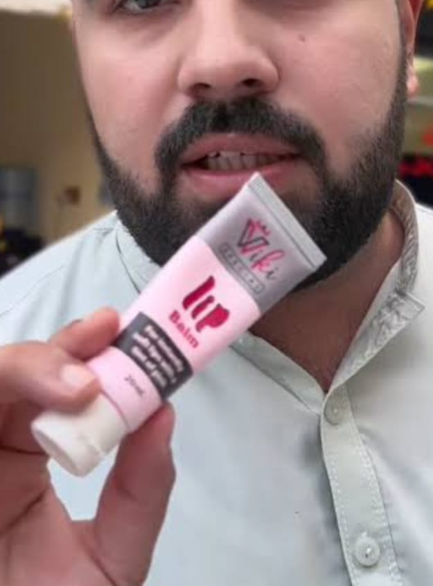 wiki Lips Balm